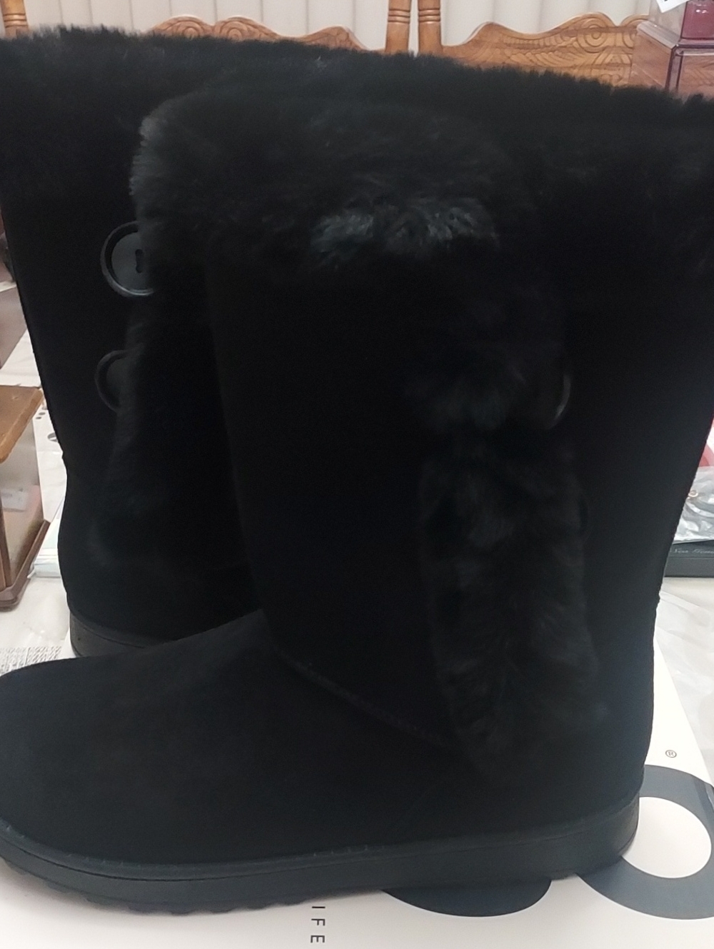 Women’s Black Fur-Trim Button Winter Boots BN SIZE 9